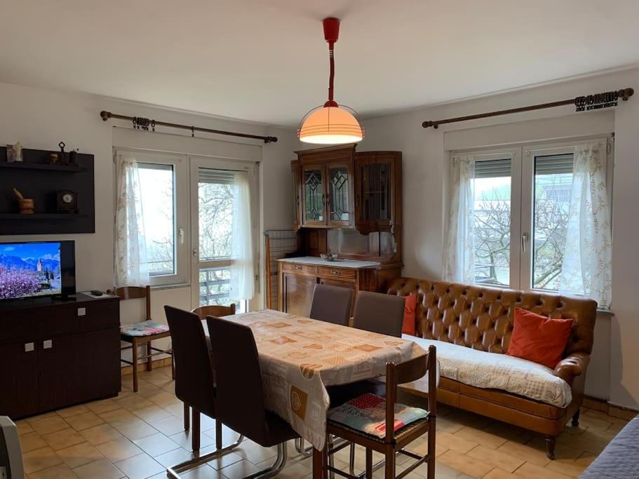 Casa Vacanza Leonardo Lägenhet Chambave Exteriör bild